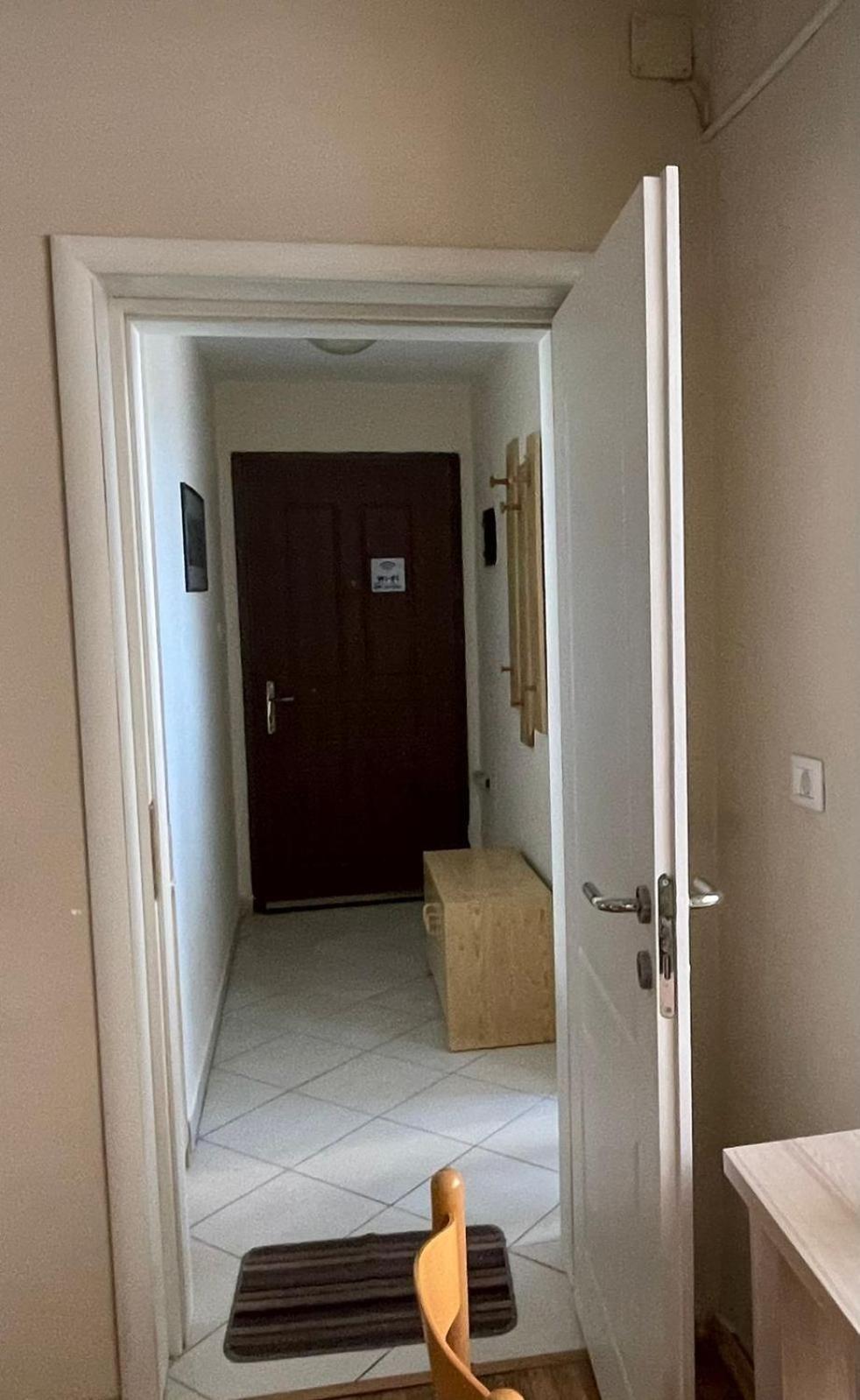 Vintage Apartment In Center ティラナ エクステリア 写真