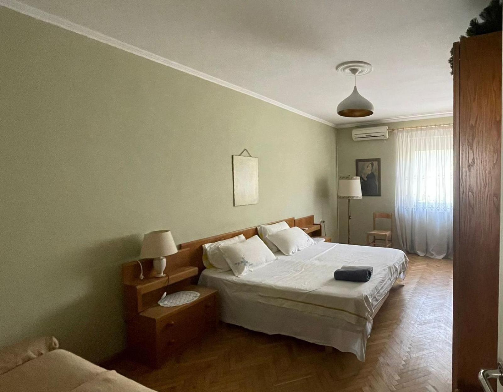 Vintage Apartment In Center ティラナ エクステリア 写真
